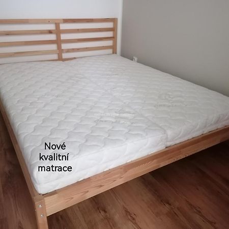 Apartman Na Svahu, Krkonose จัตซแลร์ช ภายนอก รูปภาพ